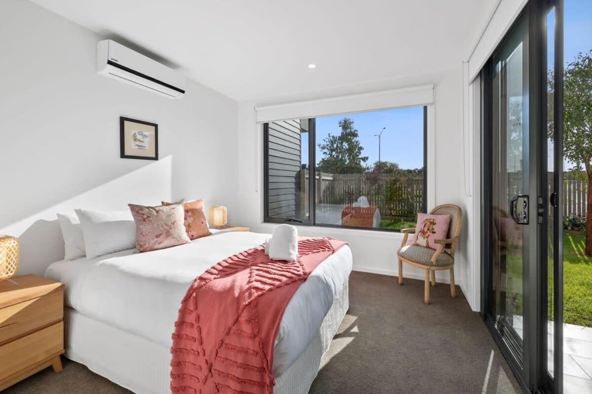 Apartment Saltbush By The Park
